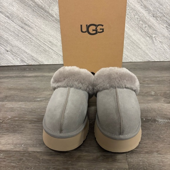 UGG | Disquette Cozy Fur Lines Slippers In Campfire Grey NEW - Picture 2 of 12